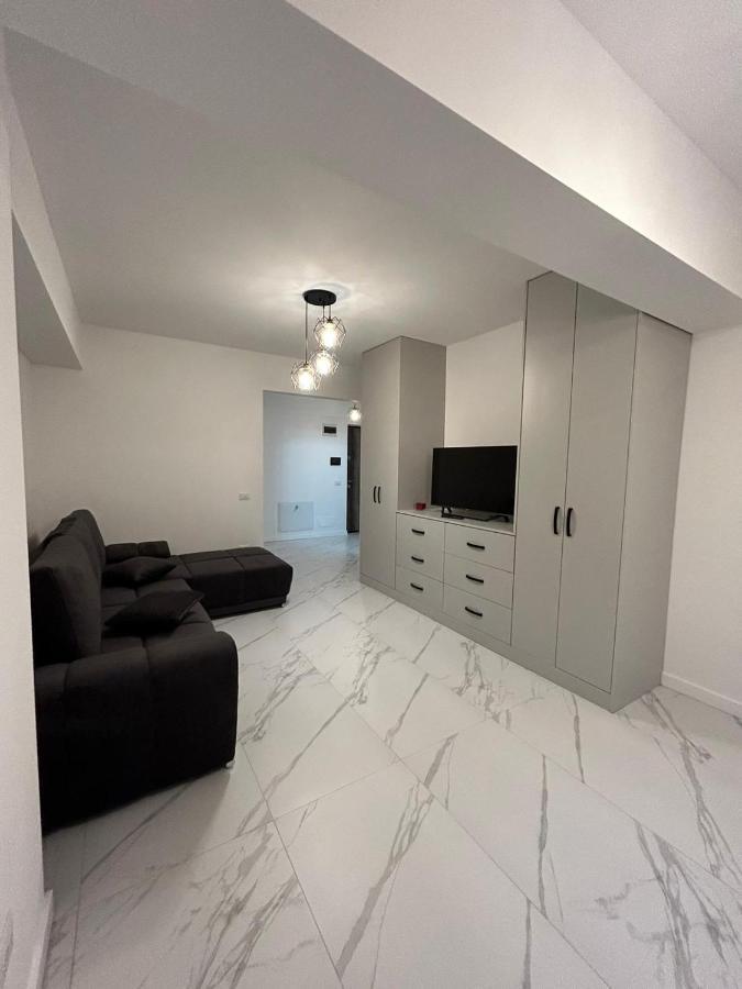 Luxury Studios Blvd. G. Enescu Suceava Eksteriør bilde