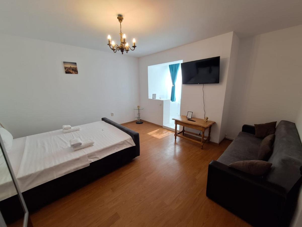 Luxury Studios Blvd. G. Enescu Suceava Eksteriør bilde
